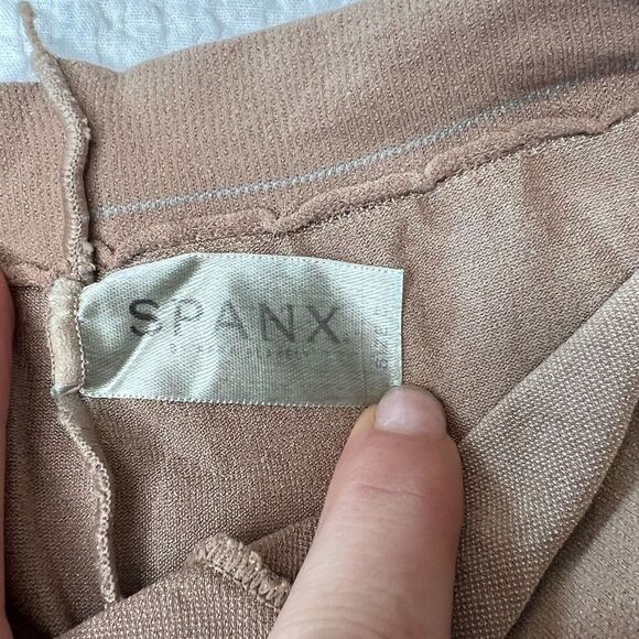 Spanx   - Picture 2 of 2